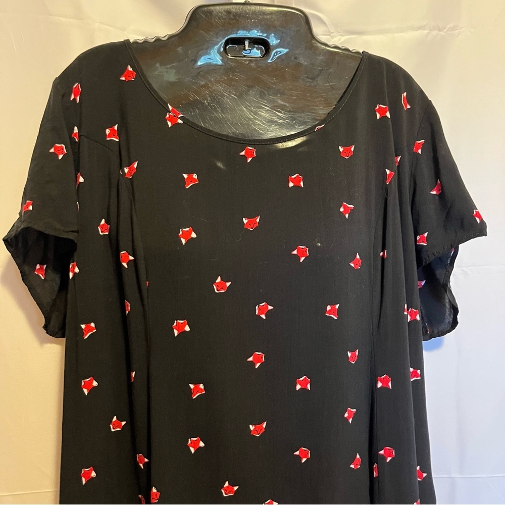 Torrid Fox Print Dress Size 1 14/16 Black Babydoll Zip Back Animal Crittercore - Picture 2 of 8